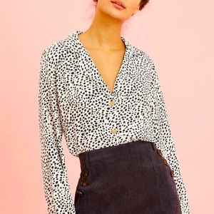 NWOT Dot blouse
